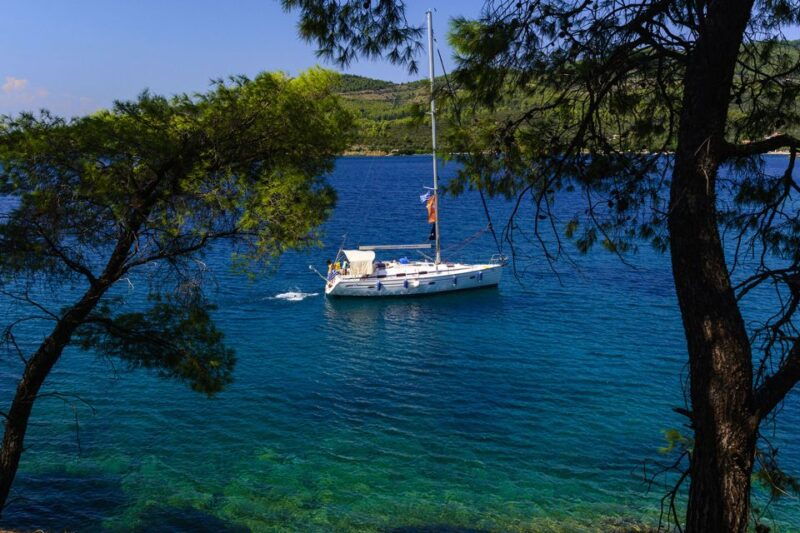kassandra-private-sailing-cruise-from-paliouri-to-sithonia