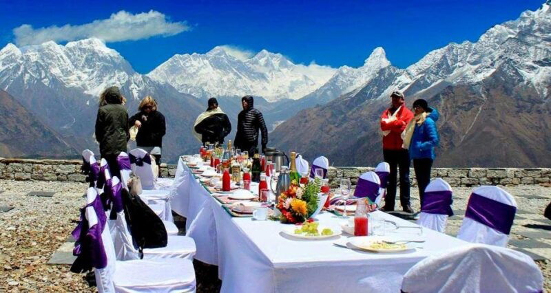 kathmandu-everest-helicopter-tour-with-syangboche-landing