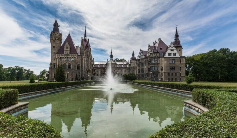 katowice-castle-in-moszna-and-plawniowice-palace-private