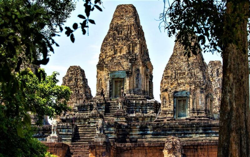 kbal-spean-trekking-tour-with-banteay-srei-landmine-museum