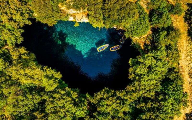 kefalonia-assos-and-fiscardo-island-day-tour
