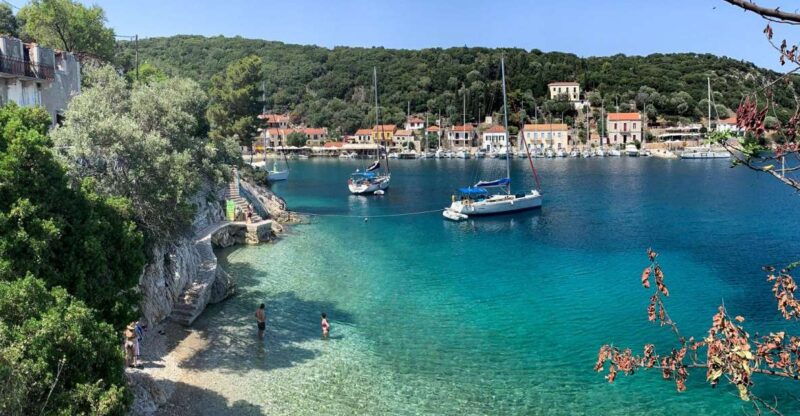 kefalonia-ithaca-cruise-from-poros-port-with-swim-stops
