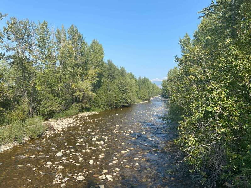 kelowna-mission-creek-salmon-run-audio-tour-by-e-bike