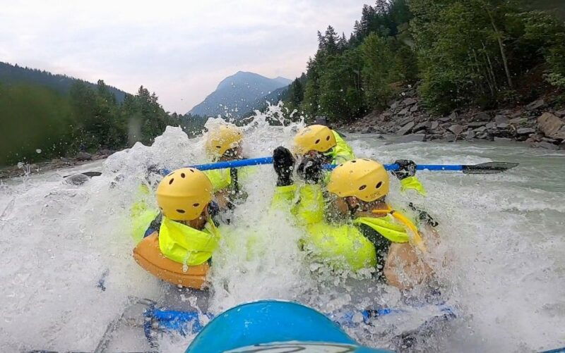 kicking-horse-river-whitewater-rafting-half-day-trip