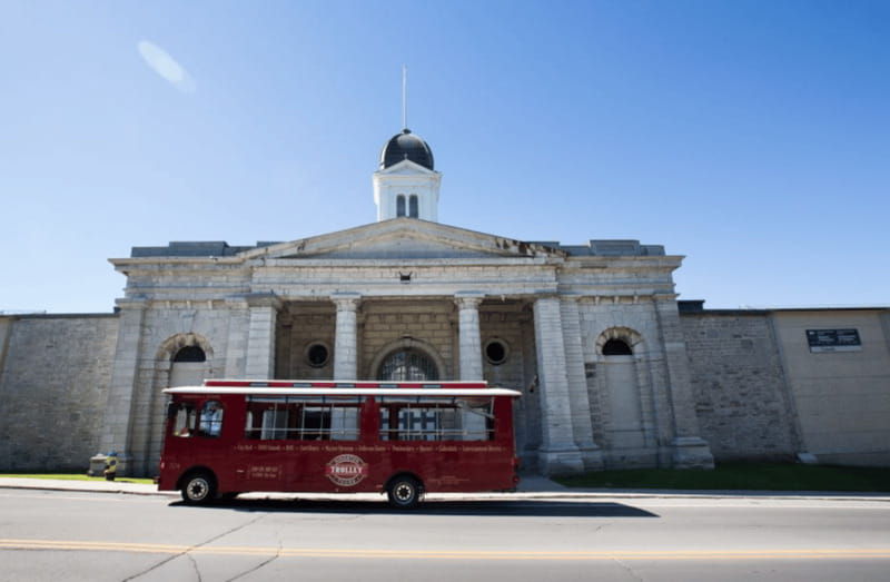 kingston-trolley-city-tour
