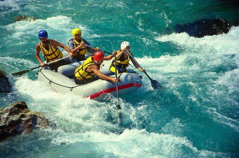 kitulgala-white-water-rafting-adventure