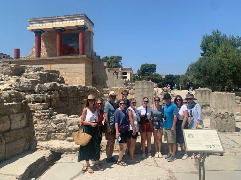 knossos-labyrinth-of-knossos-skip-the-line-walking-tour