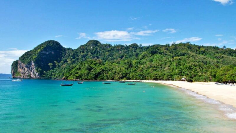 ko-lanta-emerald-cave-and-4-islands-tour-by-longtail-boat