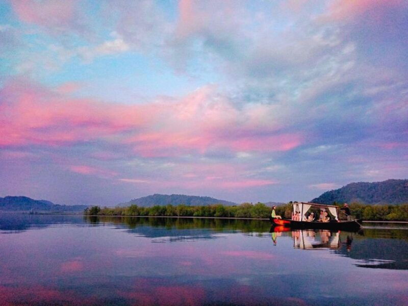 ko-lanta-private-romantic-sunrise-by-gondola