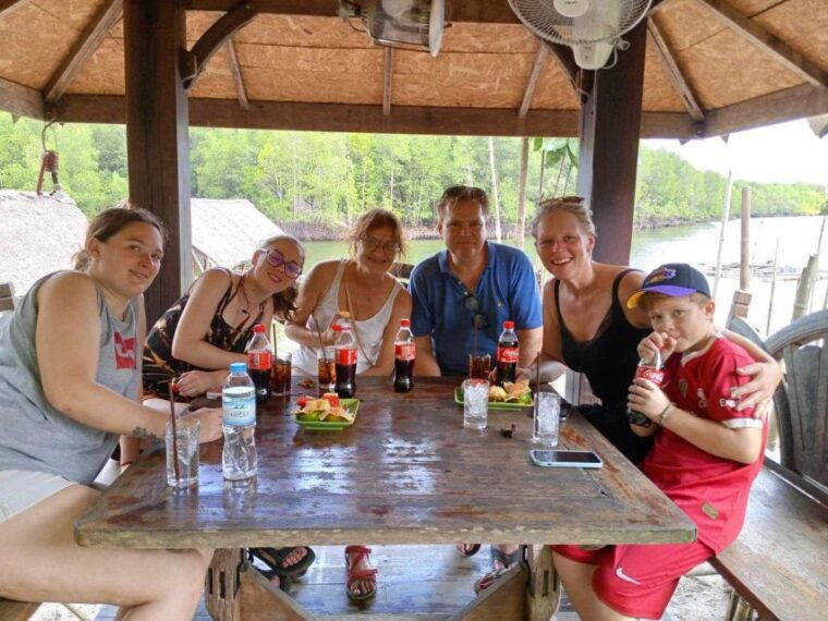 koh-lanta-amazon-mangrove-kayaking-tour-with-lunch