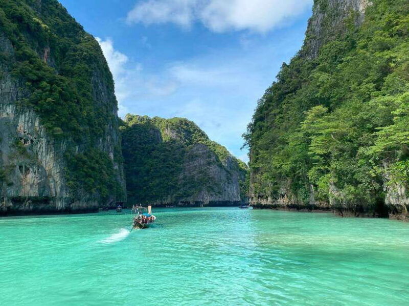 koh-phi-phi-maya-bay-private-longtail-boat-tour