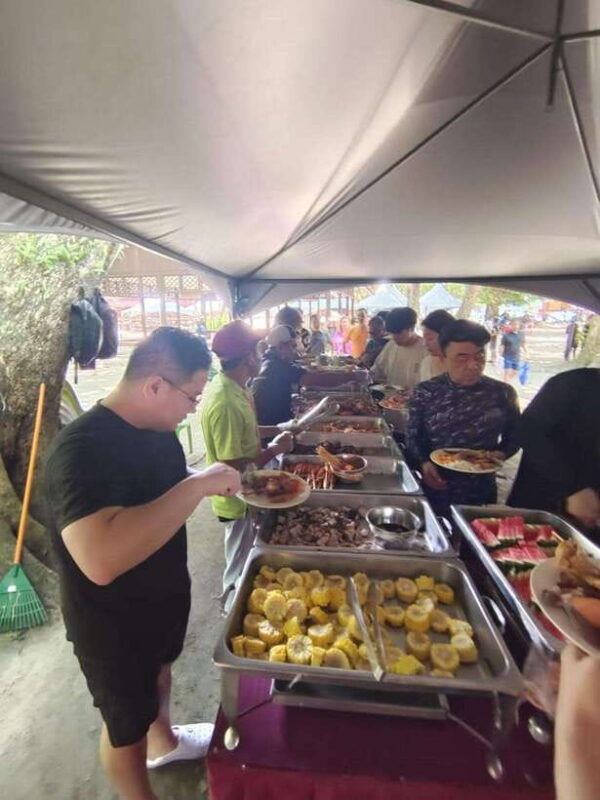 kota-kinabalu-twin-island-day-trip-tour-sapi-manukan
