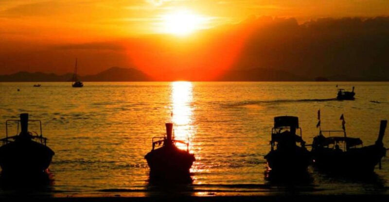 krabi-hong-island-sunset-tour-and-bbq-dinner