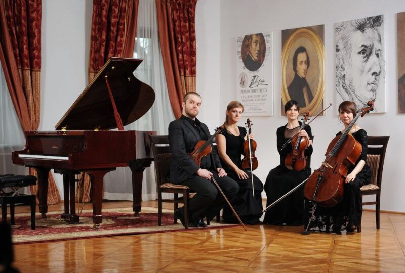 krakow-christmas-music-concert-with-wine