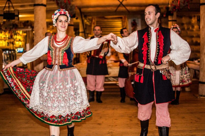krakow-polish-folk-night-with-dinner-and-unlimited-drinks