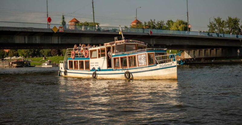 krakow-vistula-river-sightseeing-cruise-%ef%b8%8f