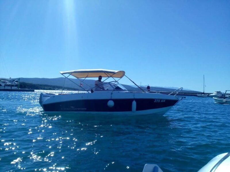 krk-rent-a-boat-admiral-660