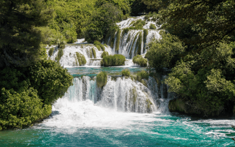 krka-waterfalls-guided-group-walking-tour-from-split