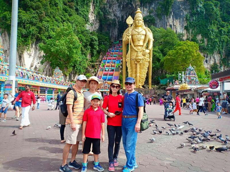 kuala-lumpur-private-batu-cave-national-mosque-tour-lunch