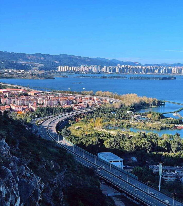kunming-yunnan-ethnic-village-western-hills-private-tour