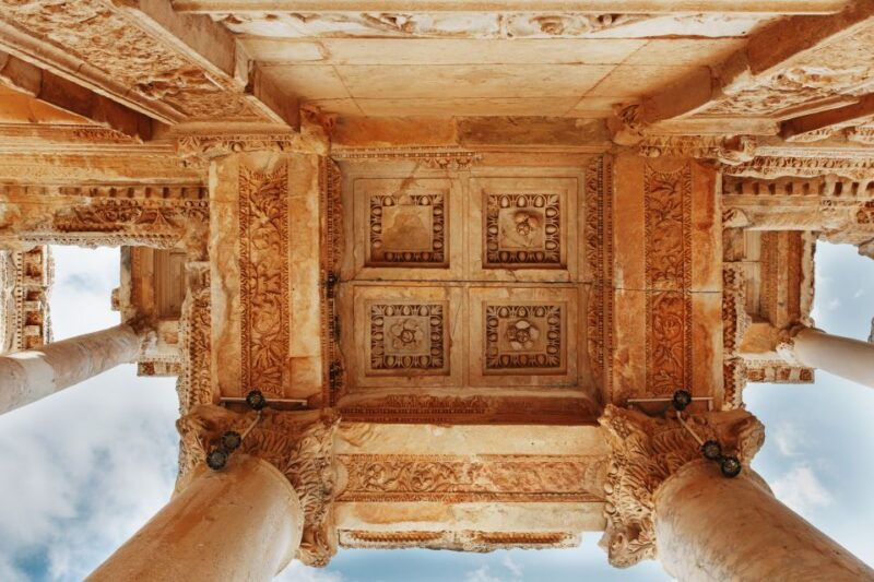 kusadasi-ephesus-house-of-virgin-mary-fully-guided-tour