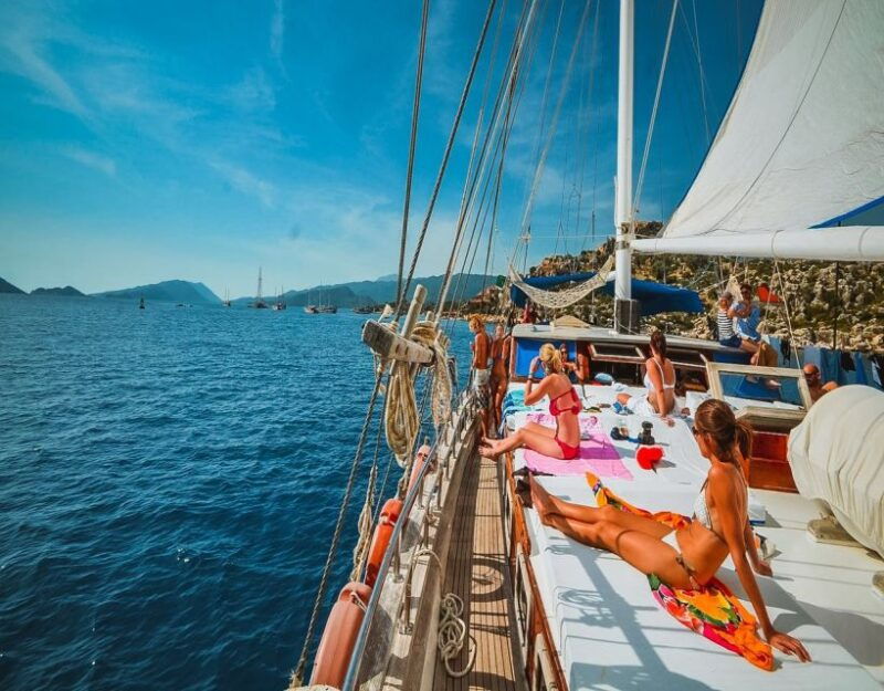 kusadasi-full-day-boat-cruise-w-lunch-hotel-pickup