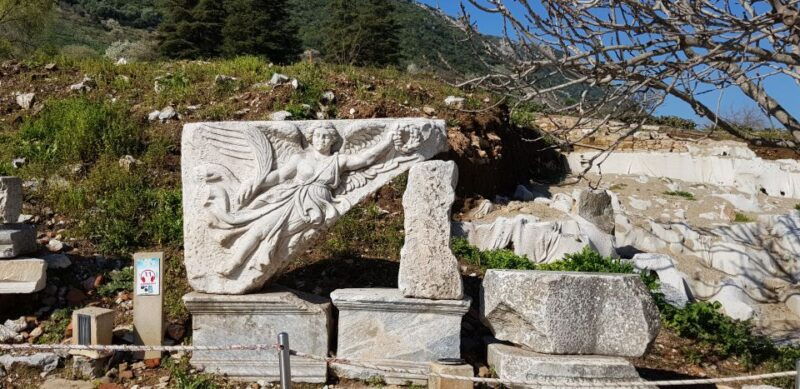 kusadasi-port-all-inclusive-ephesus-tour-skip-the-line