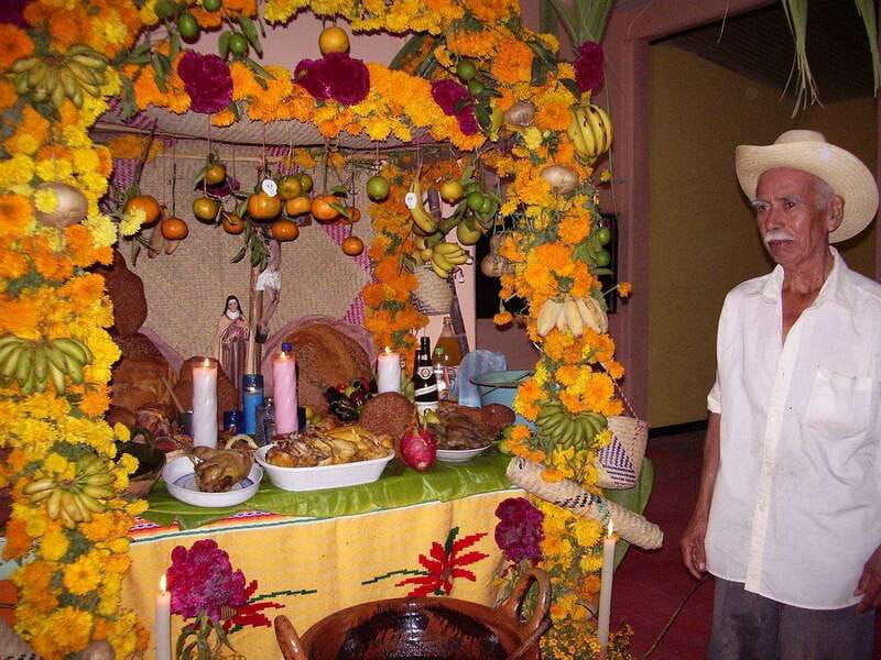 la-crucecita-guided-day-of-the-dead-festival-tour