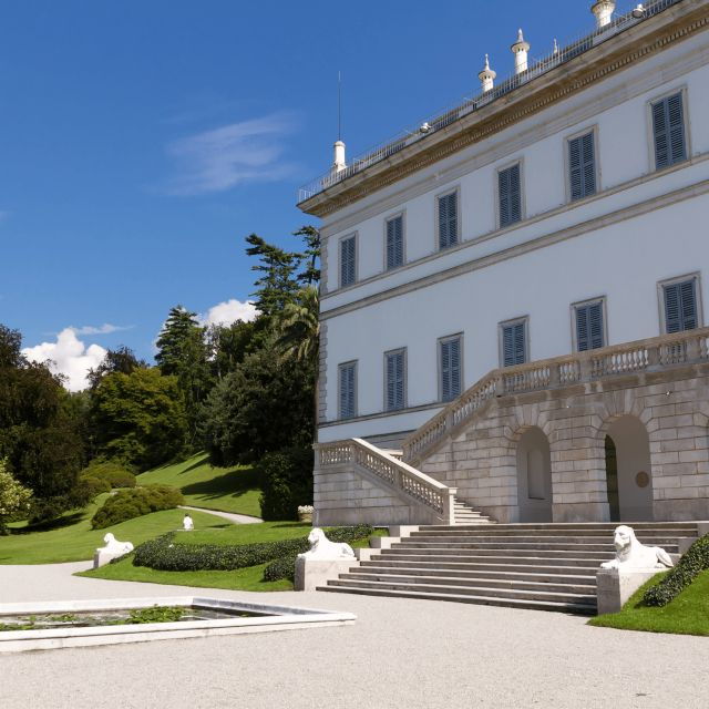 lake-como-villa-carlotta-and-villa-melzi-with-ferries