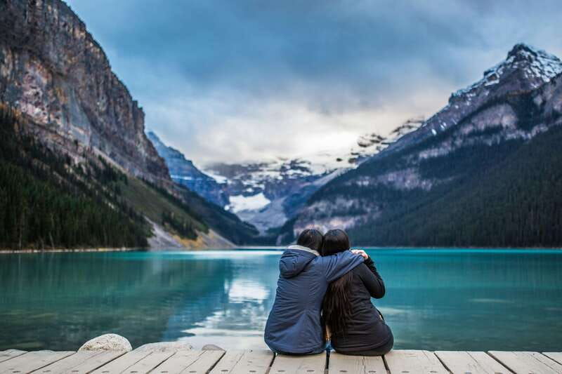 lake-louise-johnston-canyon-lake-minnewanka-banff-town