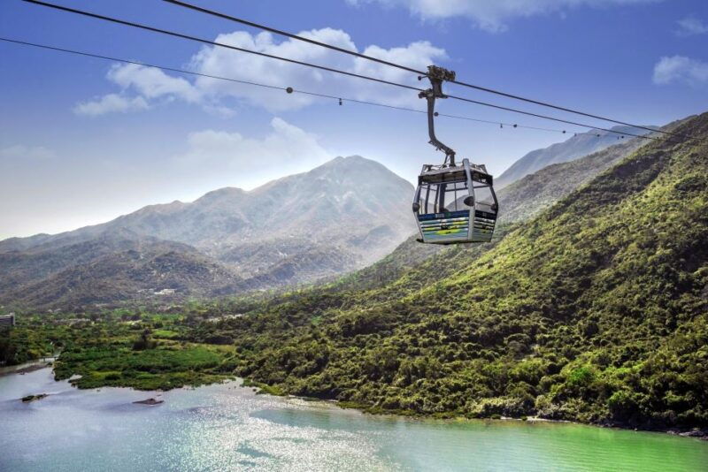 lantau-ngong-ping-cable-car-private-skip-the-line-ticket