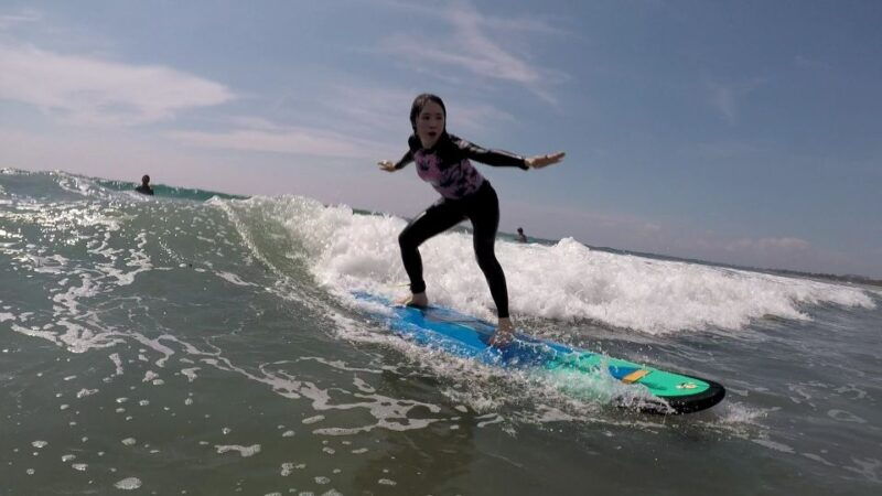 legian-beach-bali-beginner-or-intermediate-surf-lessons
