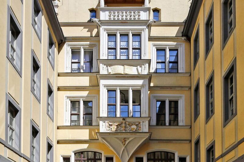leipzig-farms-houses-trade-passage-tour-in-german