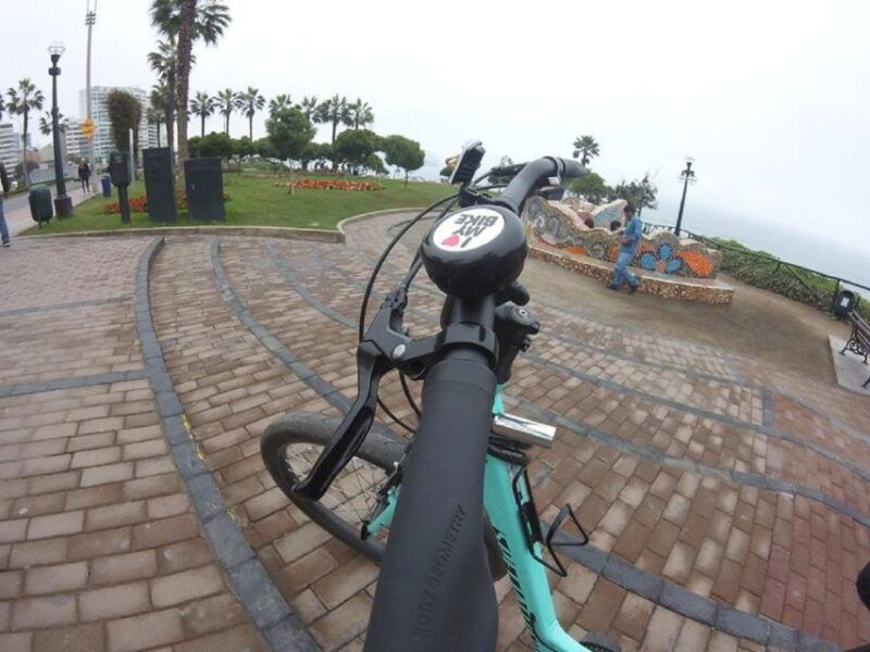 lima-bike-tour-in-miraflores-and-barranco