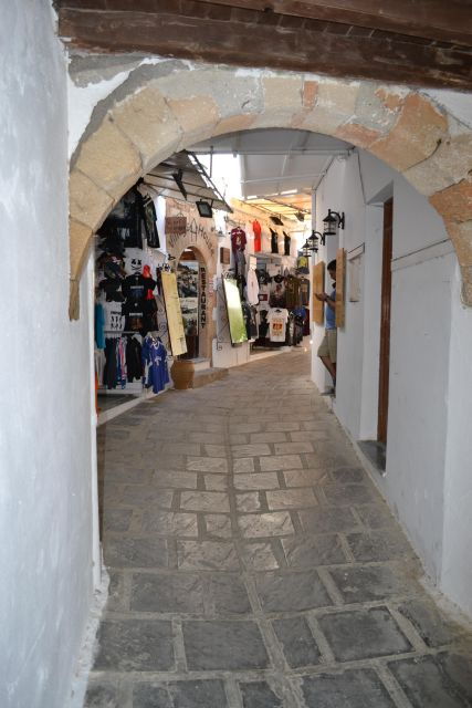 lindos-trip-unveiled-daylight-to-starlight-small-group