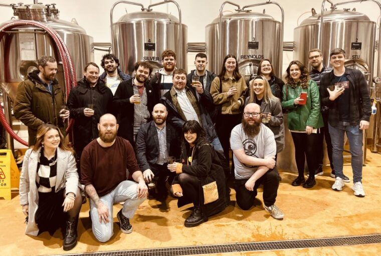 liverpool-brewery-bus-tour-with-12-beer-and-pizza
