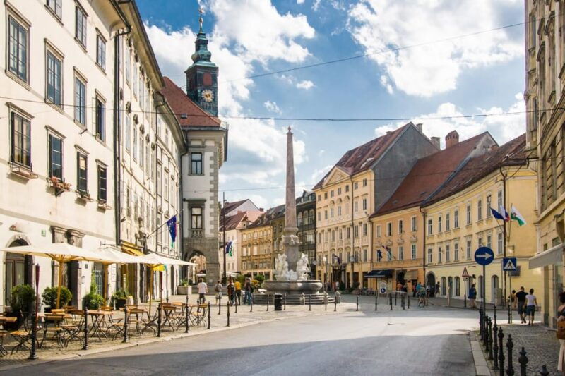 ljubljana-2-5h-walking-tour-with-local-guide-2