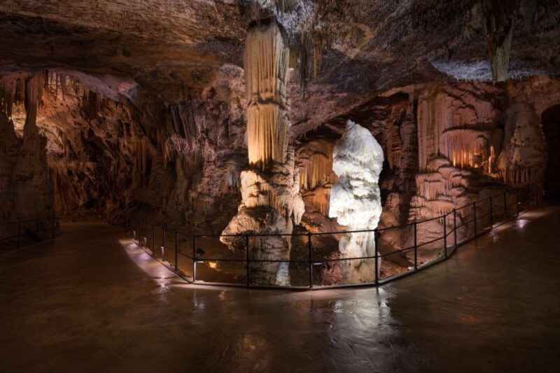 ljubljana-postojna-cave-predjama-castle-small-group-tour-2