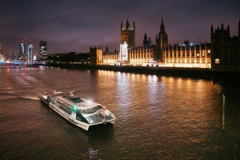london-hop-on-hop-off-2-day-river-thames-sightseeing-pass