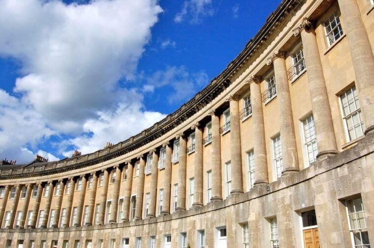 londonwindsor-castle-stonehenge-bath-day-trip-with-local
