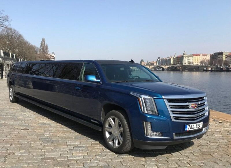 long-hummer-or-cadillac-limousine-party-ride