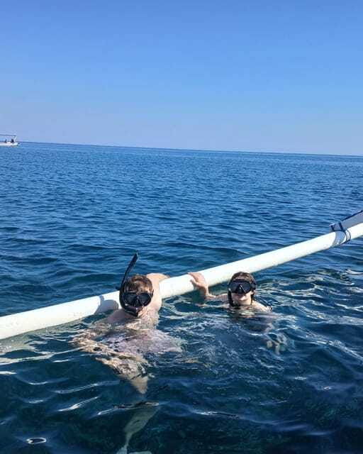 lovina-special-full-trip-dolphin-watch-swim-and-snorkel
