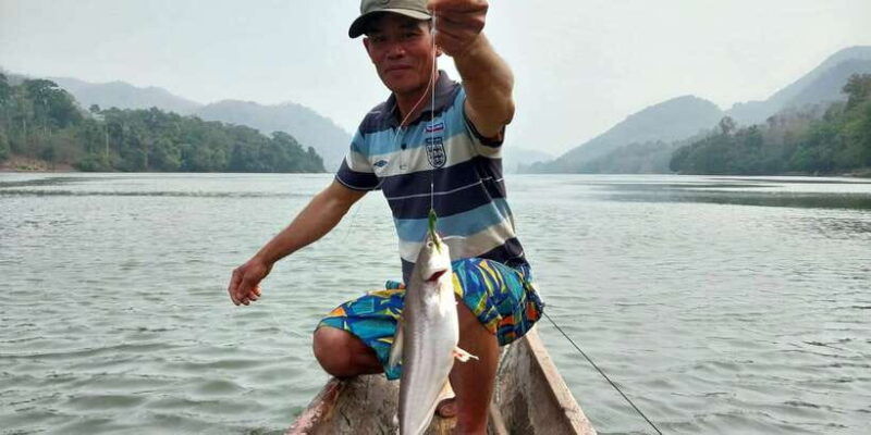 luang-prabang-mekong-fishing-with-a-local-fisherman-lunch