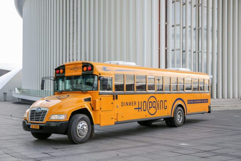 luxembourg-american-style-dinner-in-a-vintage-bus