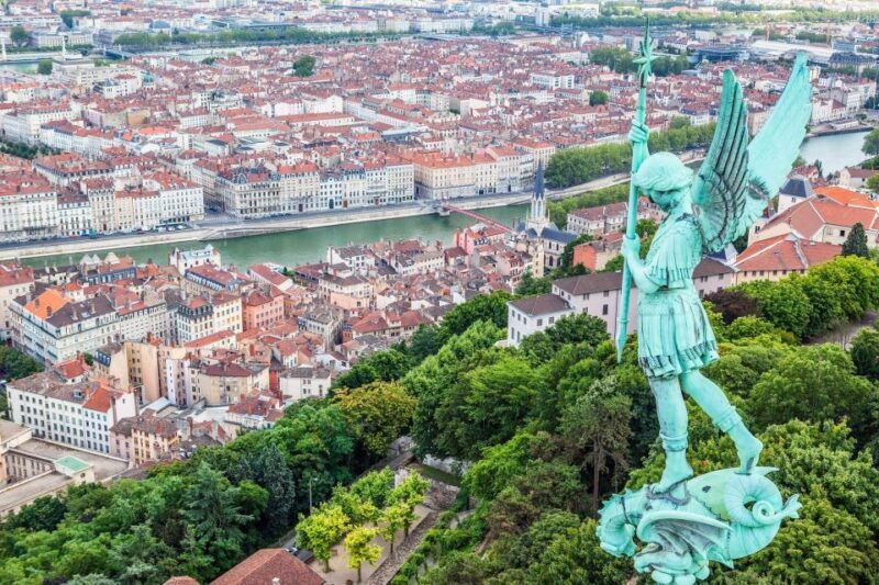 lyon-express-walk-with-a-local-in-60-minutes