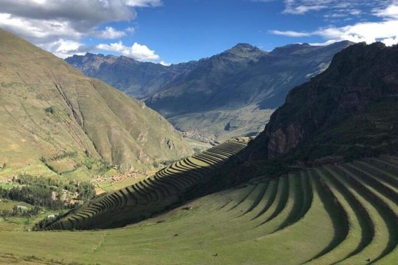 machu-picchu-overnight-tour-with-sacred-valley