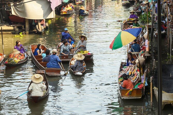 Maeklong Railway and Floating Markets with Great Pagoda Temple - Convenient Return and Personal Time