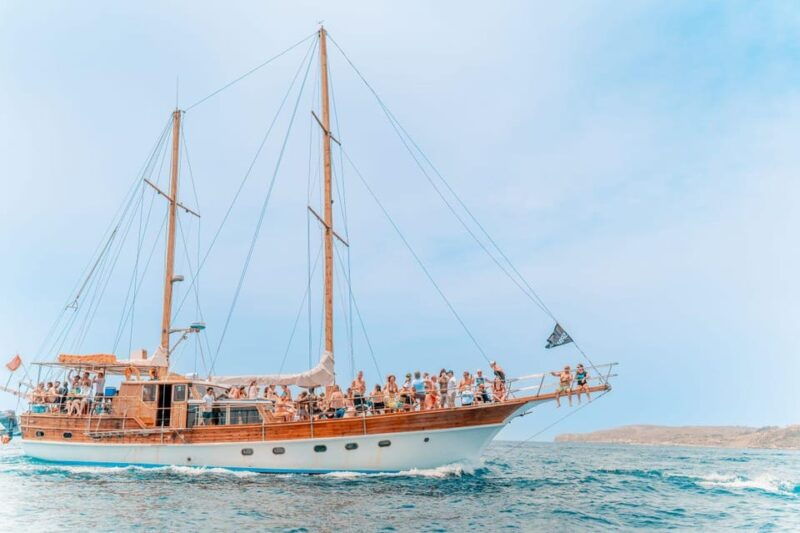 malta-gozo-jeep-safari-and-comino-boat-cruise
