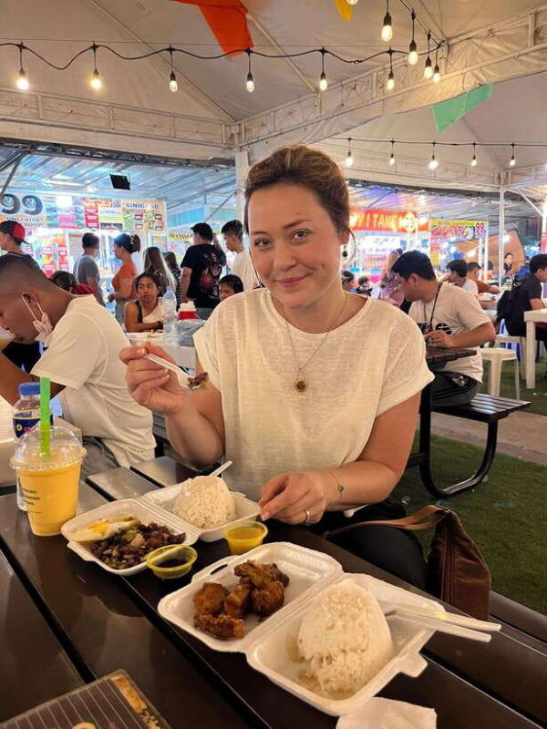 manila-night-market-with-local-guide
