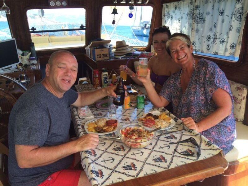 marmaris-private-boat-cruise-with-lunch